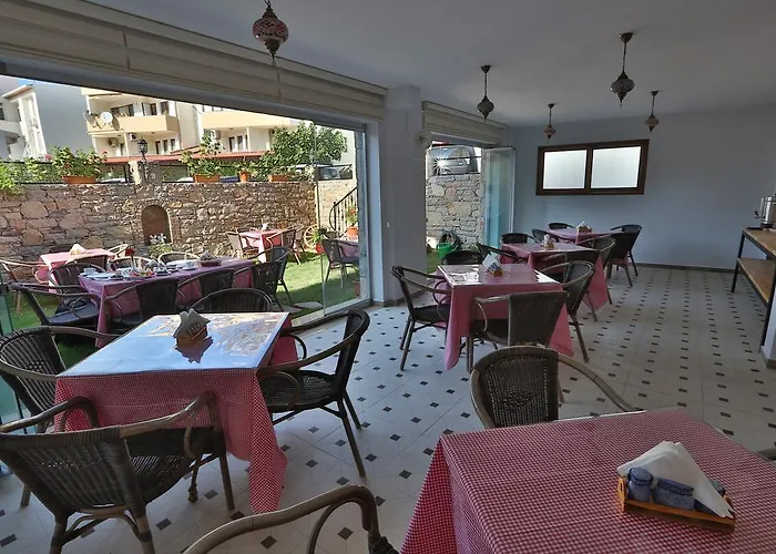 Hotel Emre 10 2*