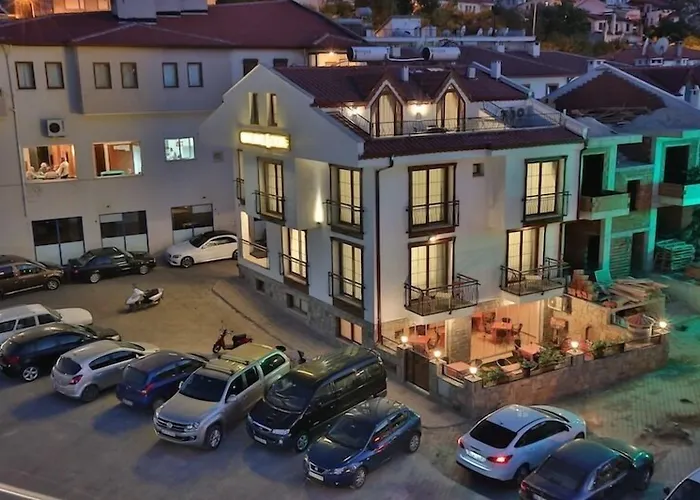 Ξενοδοχείο Emre 10 2*