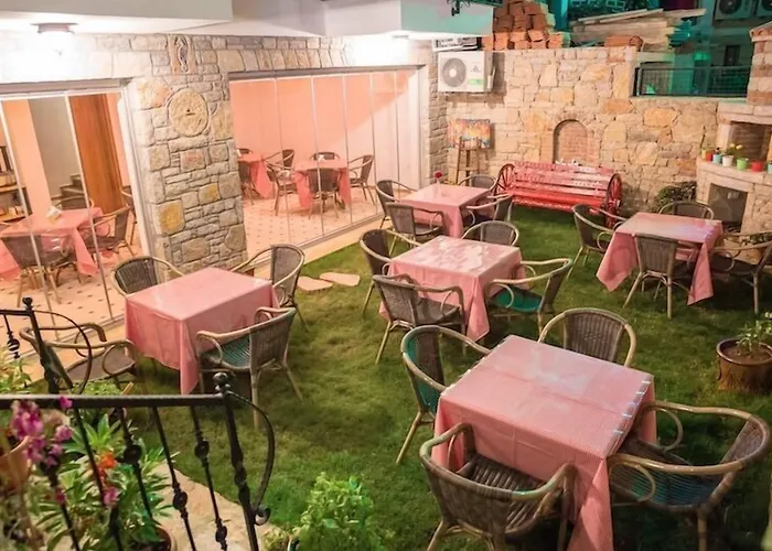 Ξενοδοχείο Emre 10 2*